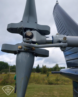 Aircraft propeller and engine components